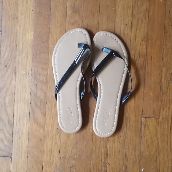 Charlotte Russe Shoes - Charlotte Russe Thong Sandles - Unworn